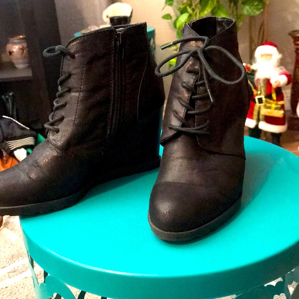 clayton leather ankle boots
